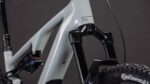 AMS Hybrid ONE44 C:62 Race 400X E-Mountainbike Fully Reedbeige´n´Black (2026) – Bild 8