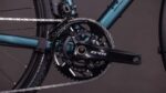 Nuroad Race FE Gravelbike royalgreen´n´black (2026) – Bild 2