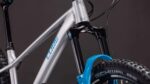 Reaction TM ONE MTB Hardtail 27,5/29 Zoll rawmetal´n´blue (2026) – Bild 6