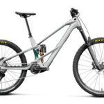 WILD LT M20 MULLET E-Mountainbike Fully Smooth Silver (Matt) - Escape Green C. View (Gloss) (2027)